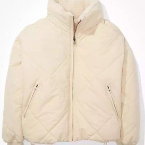 AMERICAN EAGLE PUFFER JACKET XS